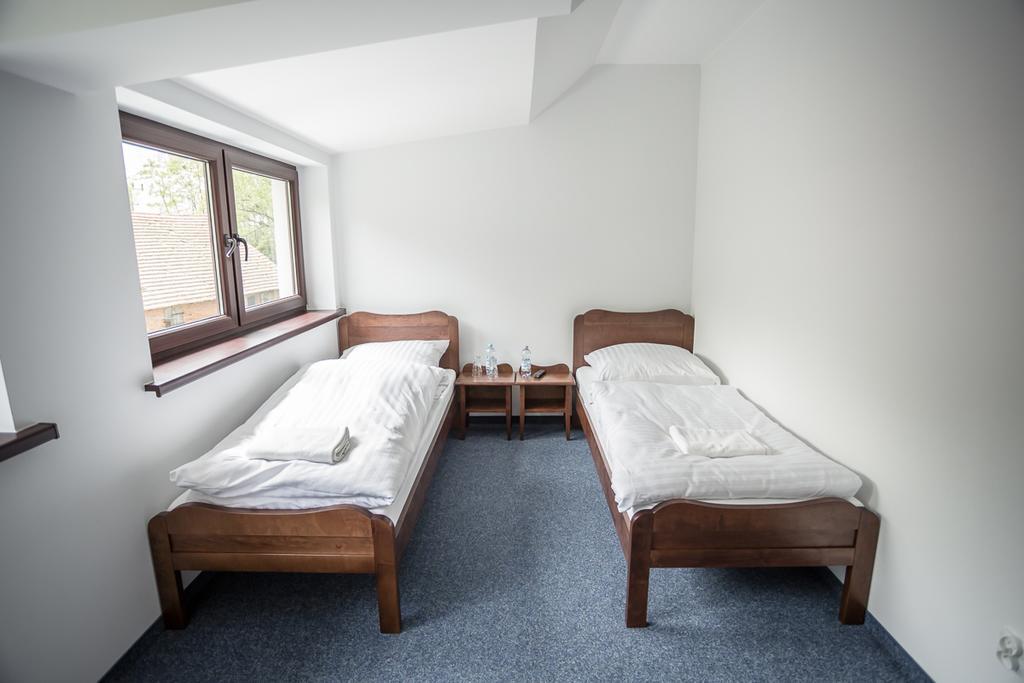 W Starym Mlynie Bed & Breakfast Milicz Cameră foto